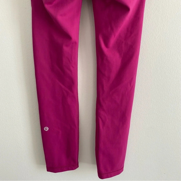 LULULEMON  Invigorate High-Rise Crop 23" Magenta Purple Size 2 - Picture 8 of 13